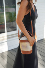 Load image into Gallery viewer, THE SWEET SUMMERTIME HANDBAG
