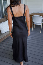 Load image into Gallery viewer, THE LADY MAY DRESS- BLACK

