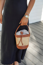 Load image into Gallery viewer, THE SWEET SUMMERTIME HANDBAG
