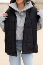 Load image into Gallery viewer, THE MIDNIGHT SKY PUFFER VEST

