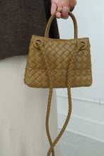 Load image into Gallery viewer, THE ITALIAN BAG- KHAKI
