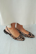 Load image into Gallery viewer, THE LEOPARD SLINGBACKS
