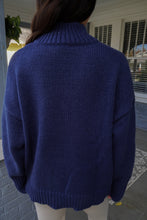 Load image into Gallery viewer, THE CLASSIC SKI SWEATER
