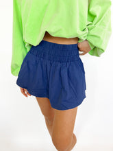 Load image into Gallery viewer, THE FREE THROW SKORT- NAVY
